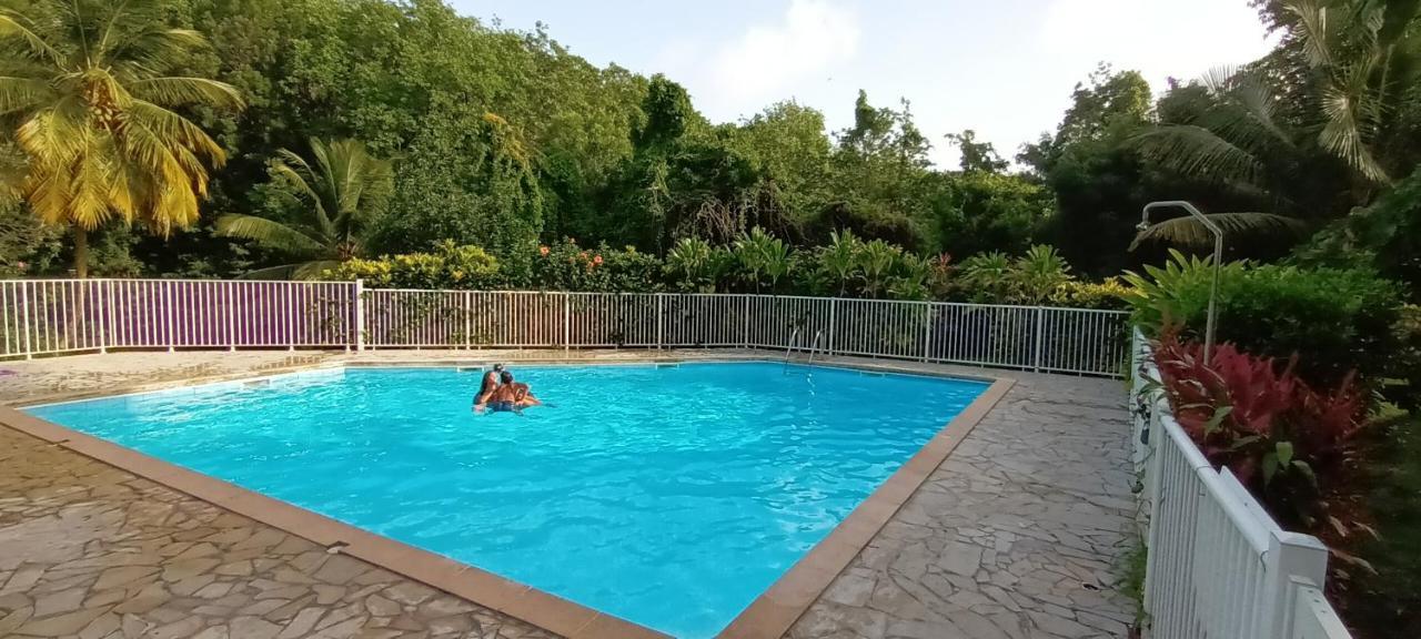 Superbe Appartement Vue Sur Mer Sainte-Anne Kültér fotó